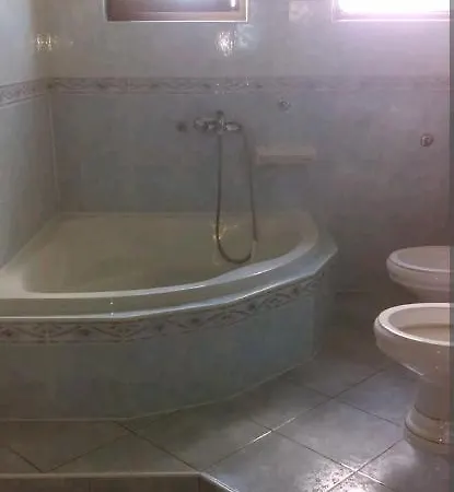 Una Hotel